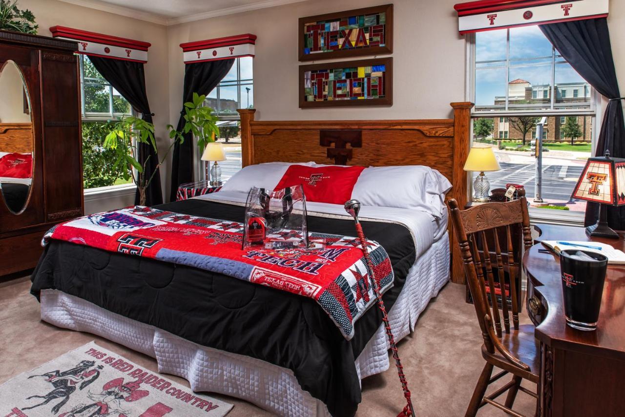 לובוק Woodrow House Bed & Breakfast מראה חיצוני תמונה