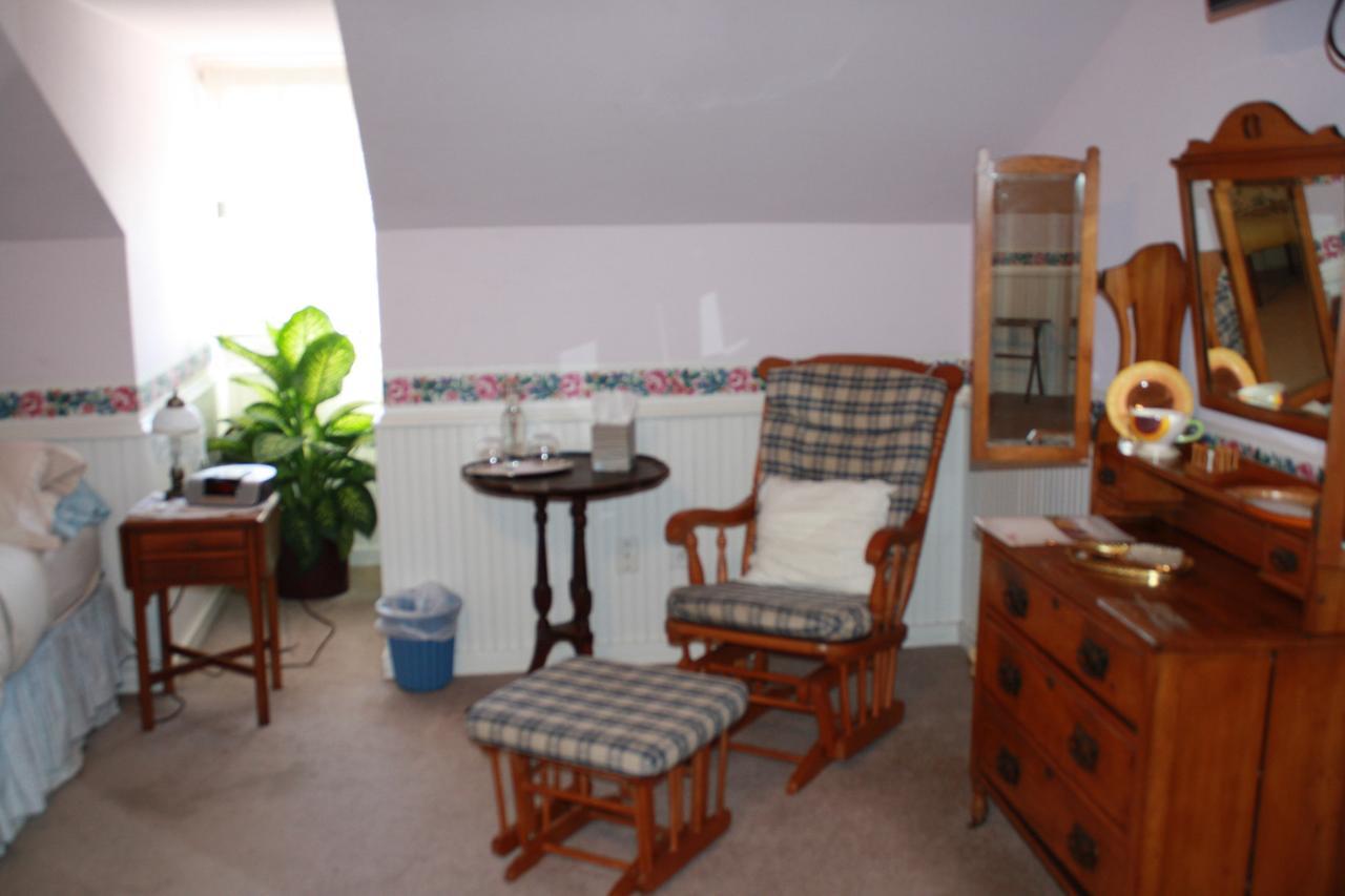 לובוק Woodrow House Bed & Breakfast מראה חיצוני תמונה