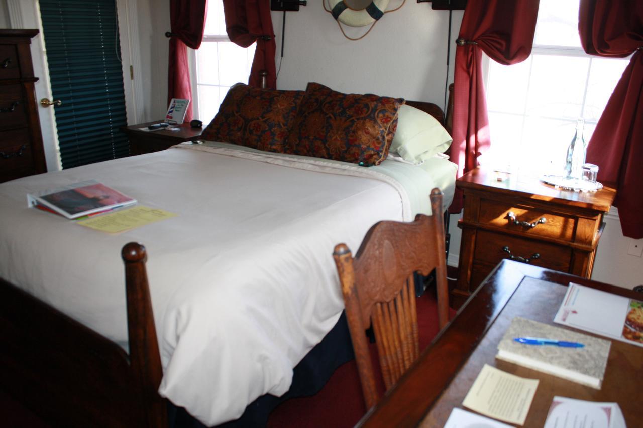 לובוק Woodrow House Bed & Breakfast מראה חיצוני תמונה